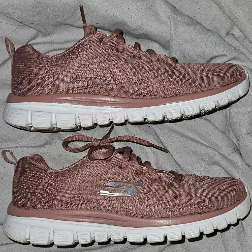 Dark Rose Sketchers Track Shoe